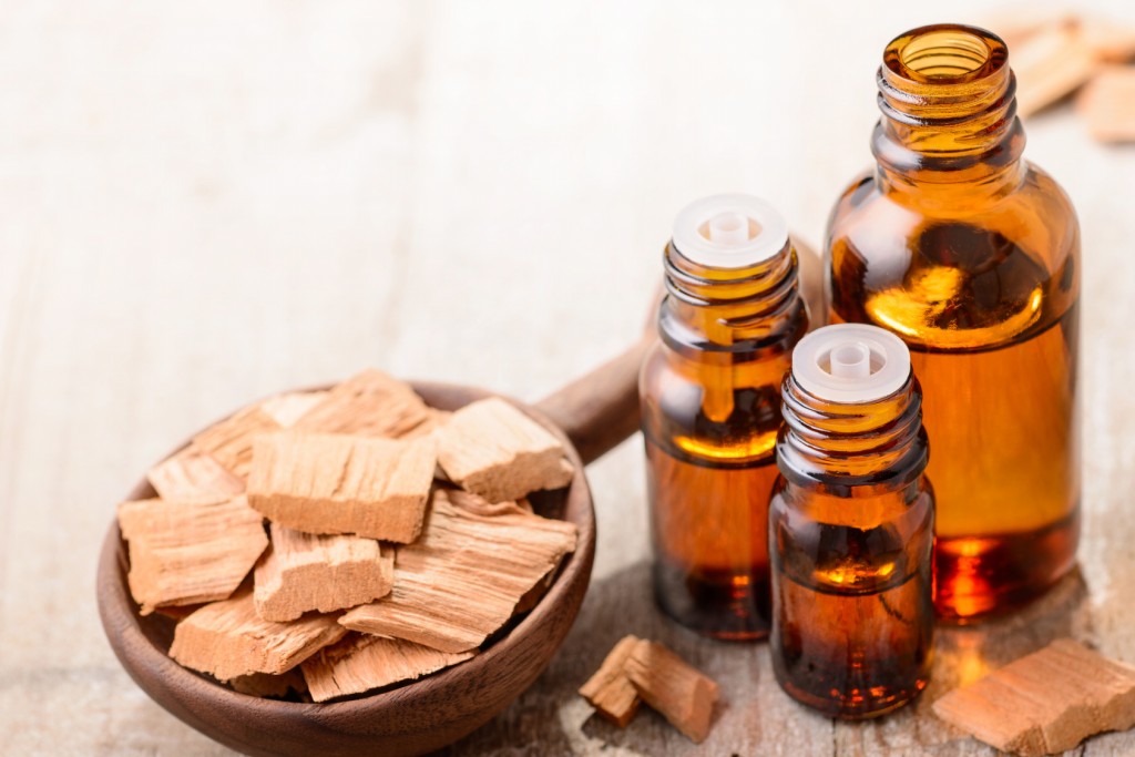 Benefits sandalwood oil