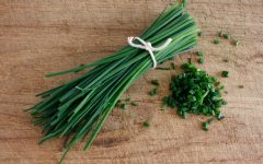 12 Proven Health Benefits of Chives