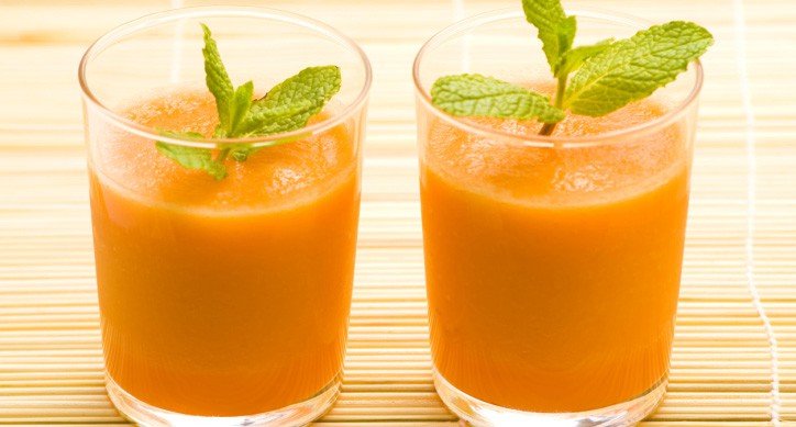 Persimmon juice